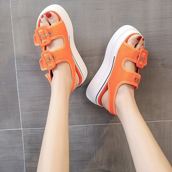 Sandale casual dama cu talpa inalta si prindere cu banda