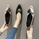 Metallist südamekaunistusega naiste vabaajajalatsite teritatud mudel