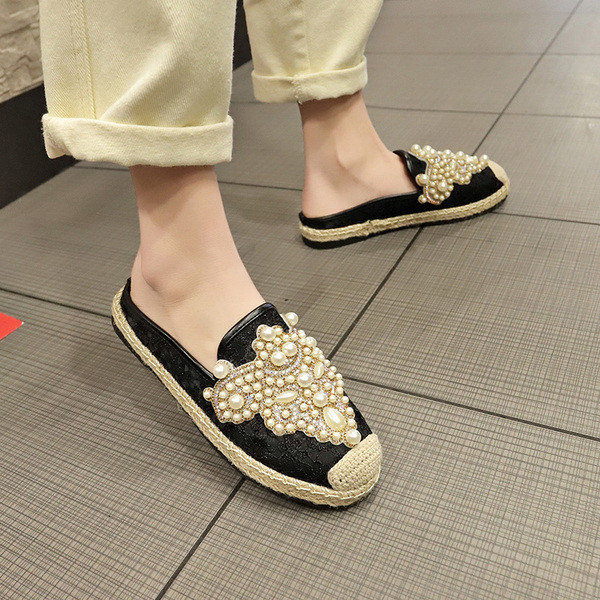 Pantofi dama cu piele ecologica si perle - talpa plata