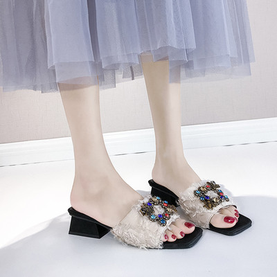 Papuci de dama cu pietre colorate si toc gros de 4 cm