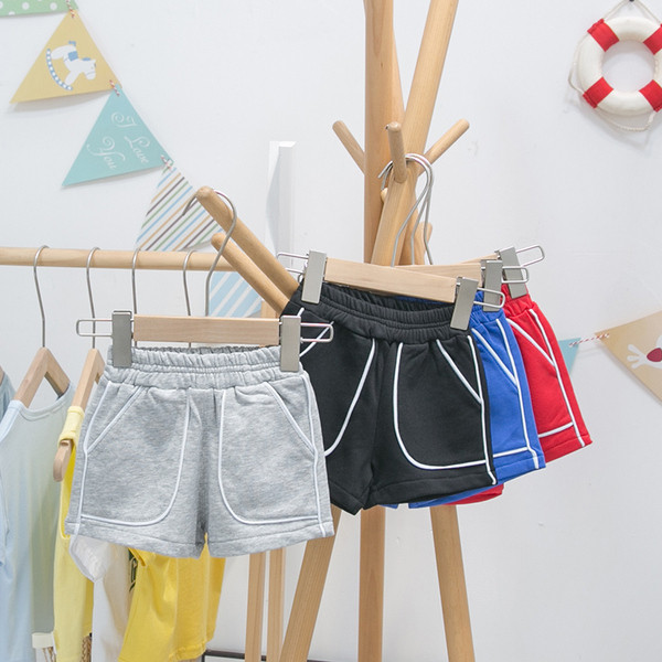 Pantaloni scurti sport cu buzunare pentru baieti