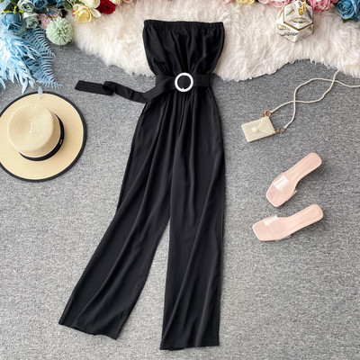 Naiste vabaaja kombinesoon rihmaga