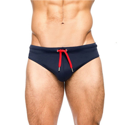 Meeste ujumistrikoo tüüpi püksid lipsudega