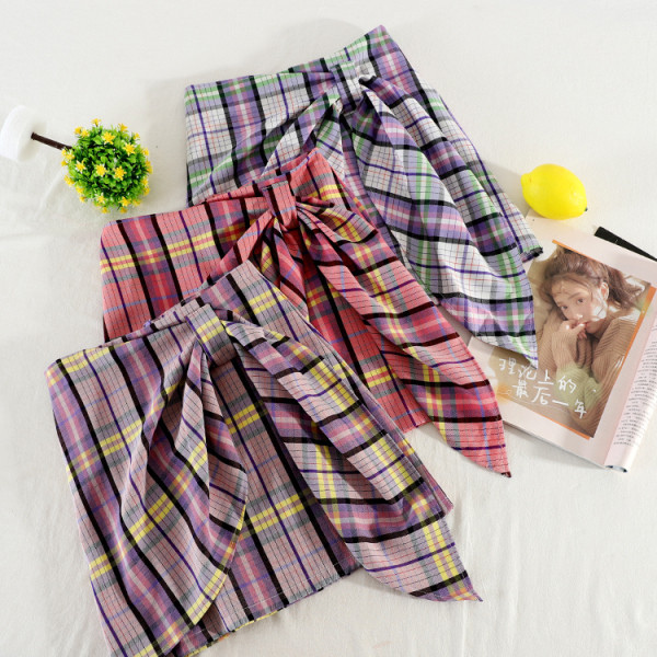 Къса дамска ретро пола с висока талия 