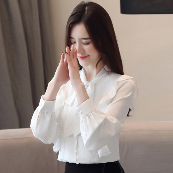 Актуална дамска риза с къдри и дълъг ръкав