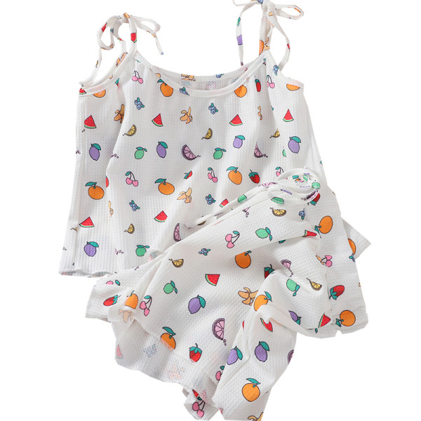 Лятна дамска пижама от две части с цветен десен