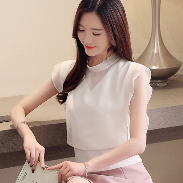 Актуален дамски потник от шифон с ниска яка 