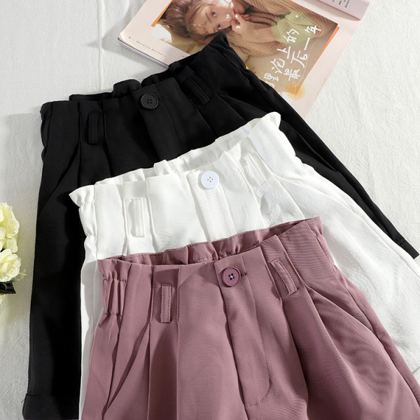 Актуални дамски къси панталони с висока талия и колан 