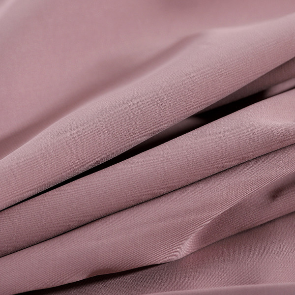 Актуални дамски къси панталони с висока талия и колан 