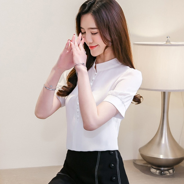 Стилна дамска риза с ниска яка и къс ръкав