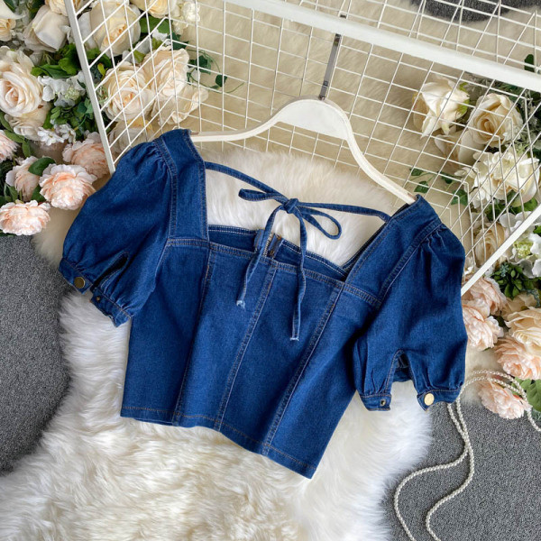 Ženska traper bluza s kratkim rukavima, patentnim zatvaračem i vezicama