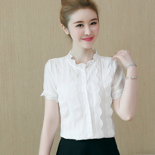 Ženska košulja od šifona sa čipkom i kratkim rukavima