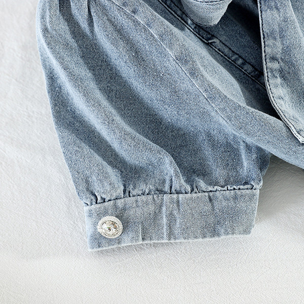 Дамска рокля от деним с къс ръкав и яка с панделка 