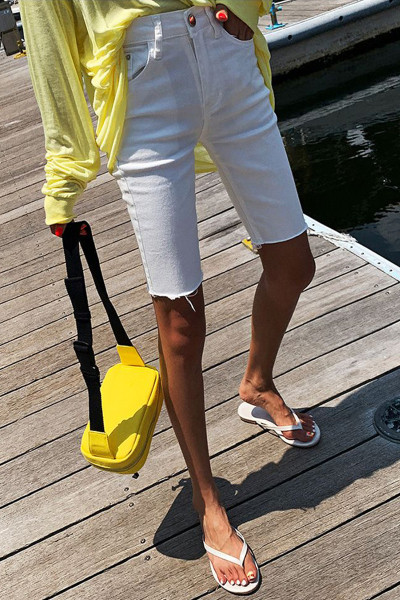 Дамски летен панталон с дължина над коляното 