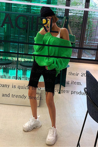 Дамски еластични дънки с висока талия и дължина над коляното 