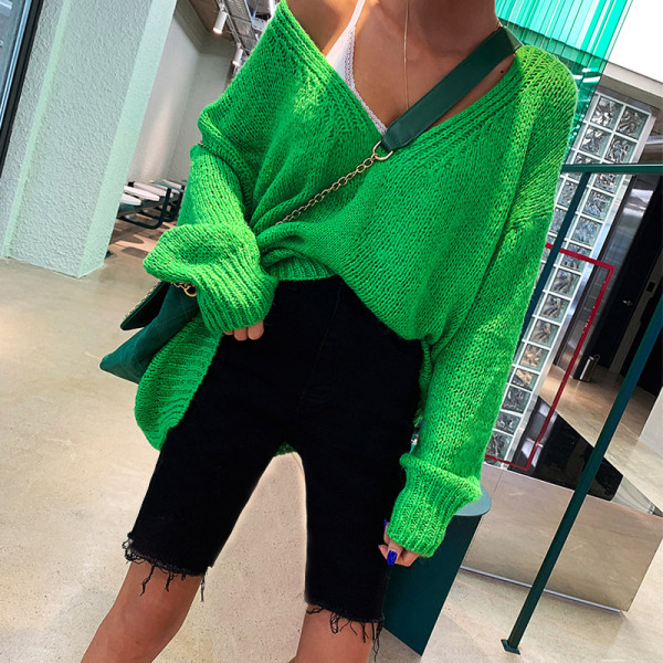 Дамски еластични дънки с висока талия и дължина над коляното 