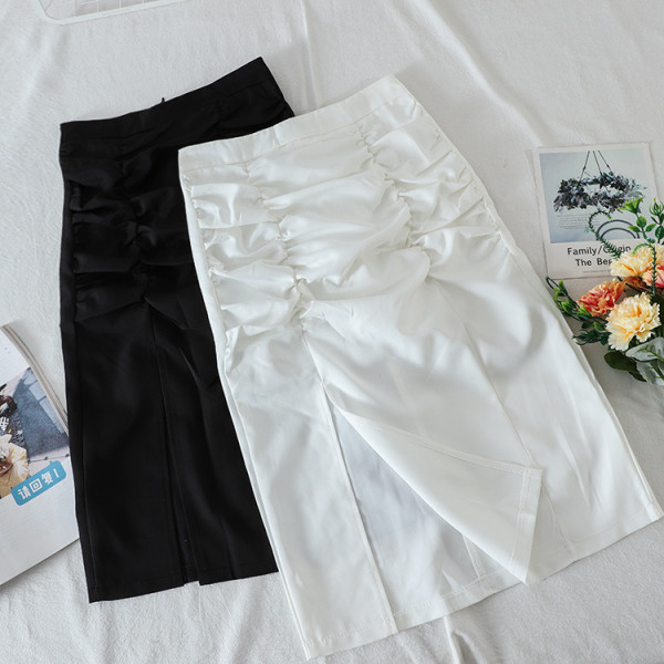 Вталена дамска пола с висока талия и цепка 