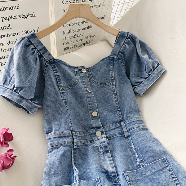 Модерна дамска дънкова рокля с къс ръкав 