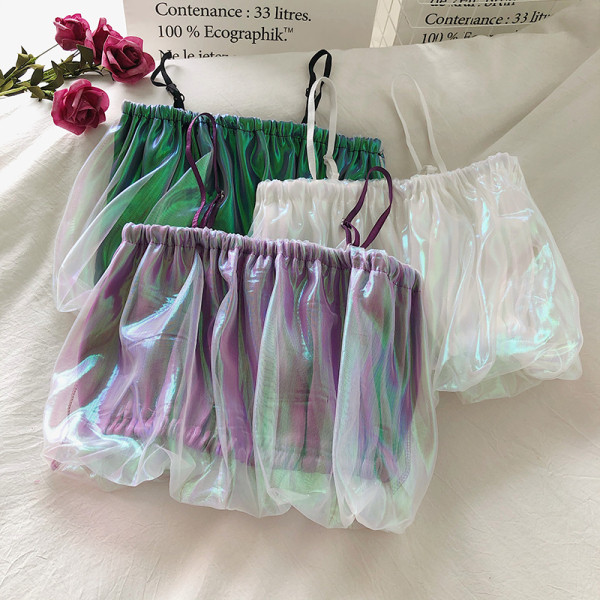 Актуален дамски потник с холограмен ефект 