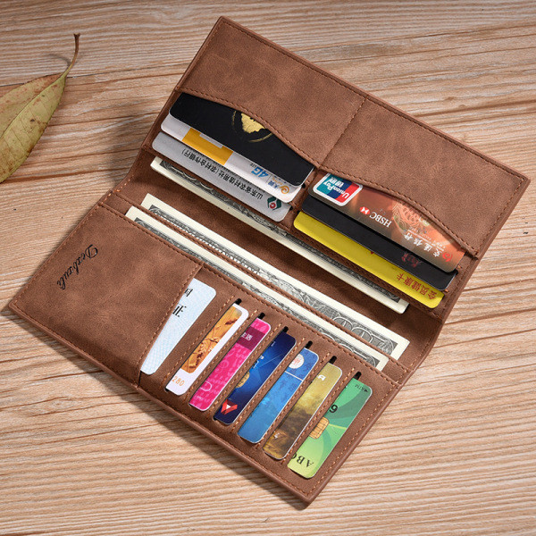 Елегантен мъжки портфейл с надпис