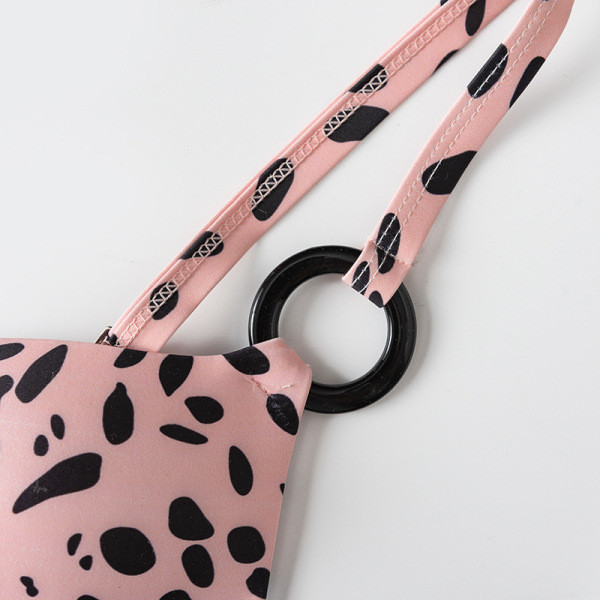 Бански костюм от две части с леопардов десен и халки