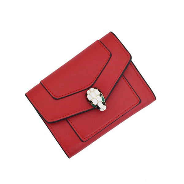 Актуално дамско портмоне от еко кожа