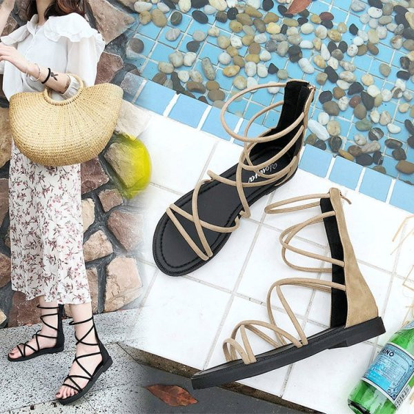 Дамски летни сандали с равна подметка и връзки 
