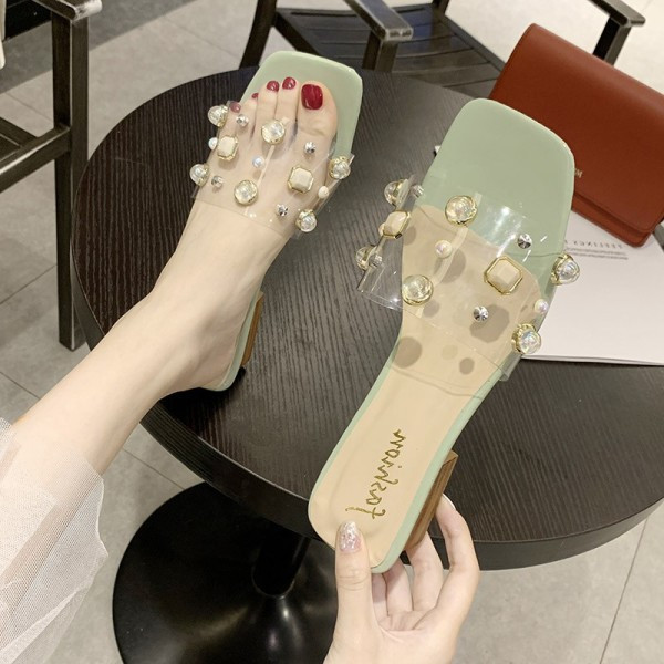 Модерни дамски чехли с квадратен връх и камъни 