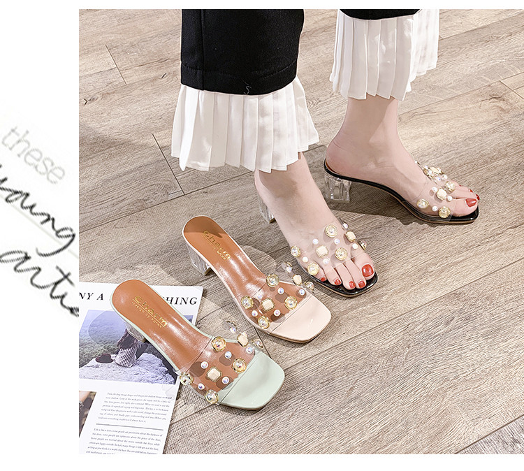 Актуални дамски чехли с прозрачен ток и камъни 