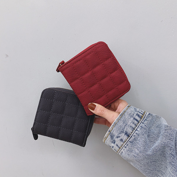 Ежедневно дамско портмоне с цип