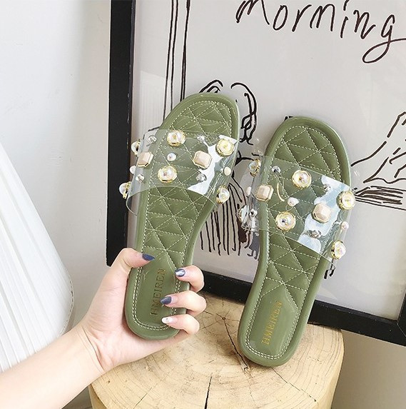 Актуални дамски чехли с равна подметка и камъни 