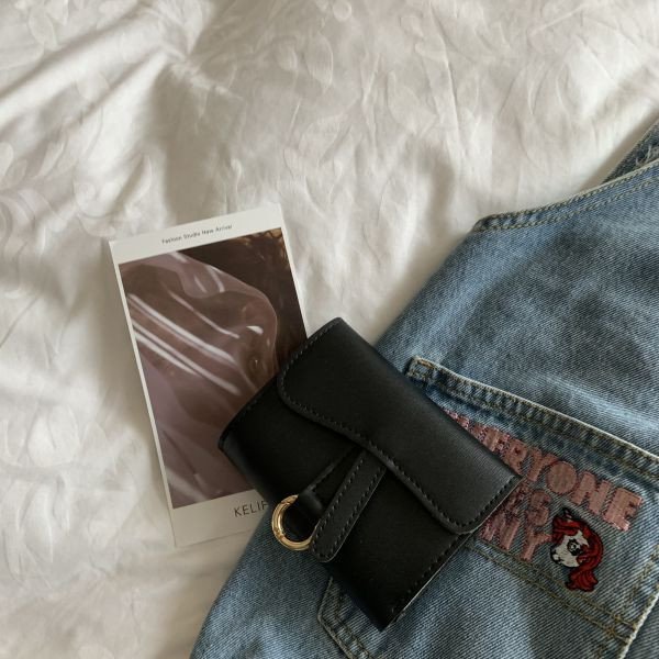 Ежедневно дамско портмоне от еко кожа и метален елемент