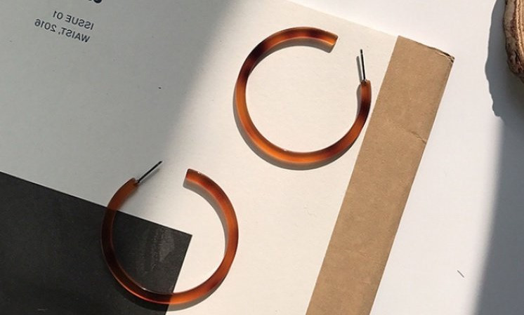 Ретро дамски обеци от акрил 