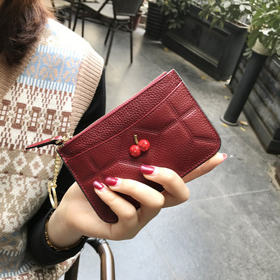 Ежедневно дамско портмоне от еко кожа с 3D елемент