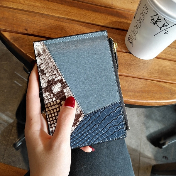 Модерен дамски портфейл за карти с животински десен