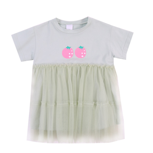 Модерна детска рокля с обло деколте и тюл