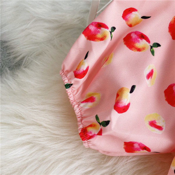 Къса дамска рокля с квадратно деколте и цветен десен