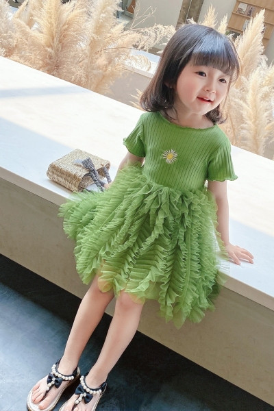 Стилна детска рокля с къс ръкав и тюл