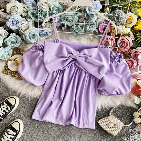 Модерна дамска блуза с панделка и къс буфан ръкав 