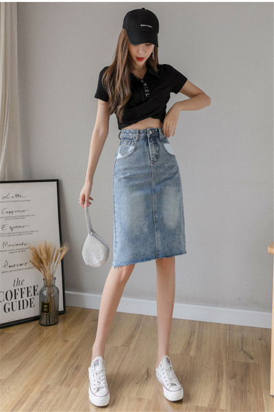 Актуална дамска дънкова пола с джобове и висока талия