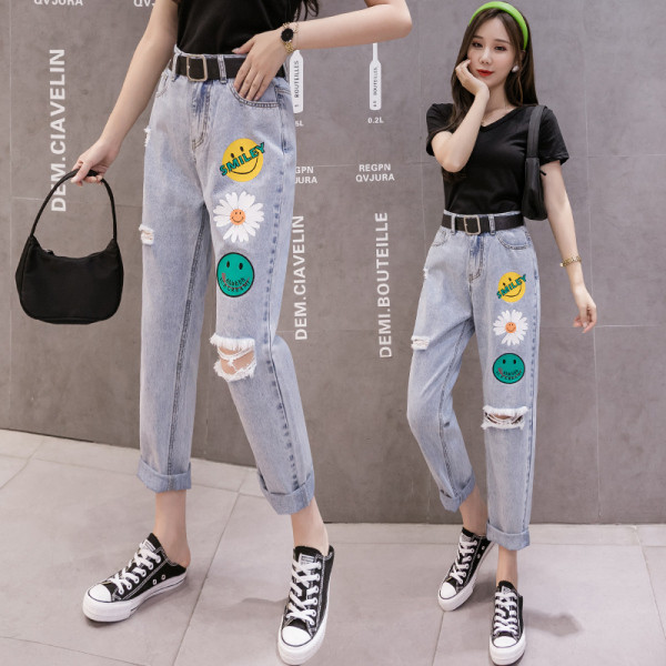 Ежедневни дамски дънки с апликация и висока талия