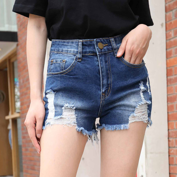 Ежедневни къси дънкови панталони със скъсани мотиви и висока талия