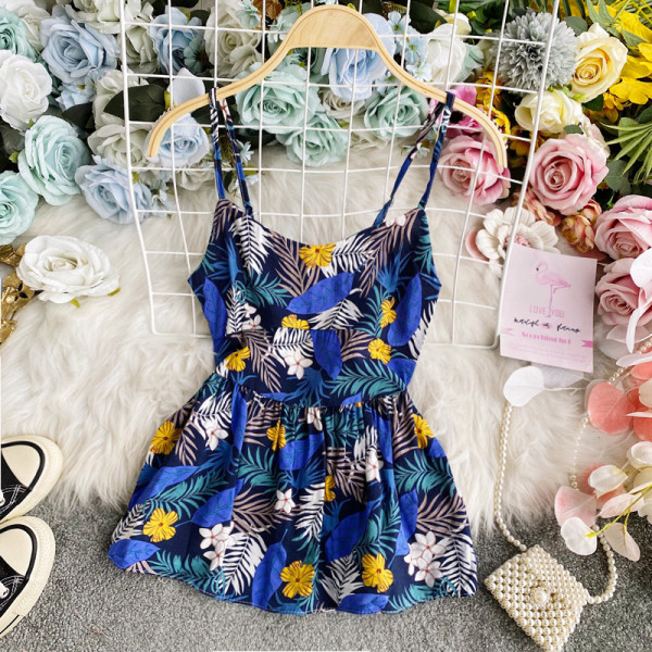 Дамски потник с тънки презрамки и шарен принт 