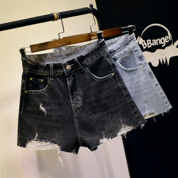 Модерни къси панталони със скъсани мотиви и висока талия