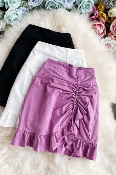 Модерна дамаска пола с висока талия и набрана предна част 