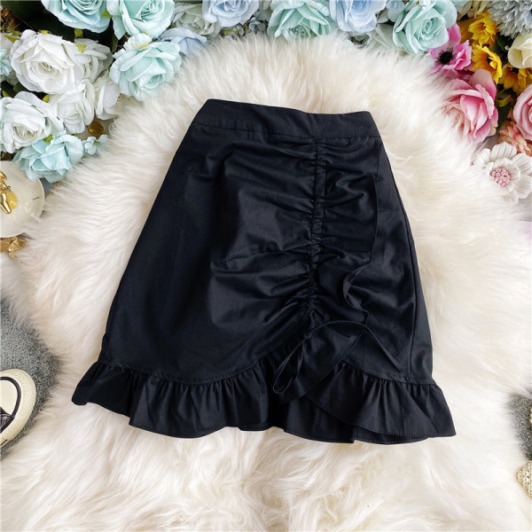 Модерна дамаска пола с висока талия и набрана предна част 