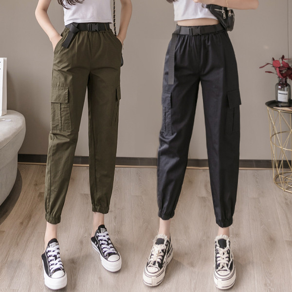 Модерни дамски панталони с висока талия и големи джобове 