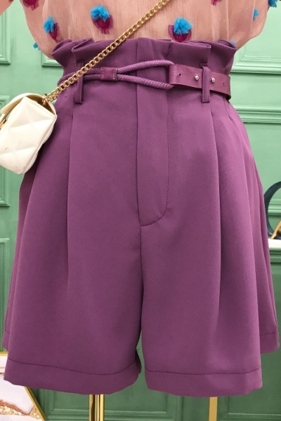 Стилни къси дамски панталони широк модел с висока талия и колан