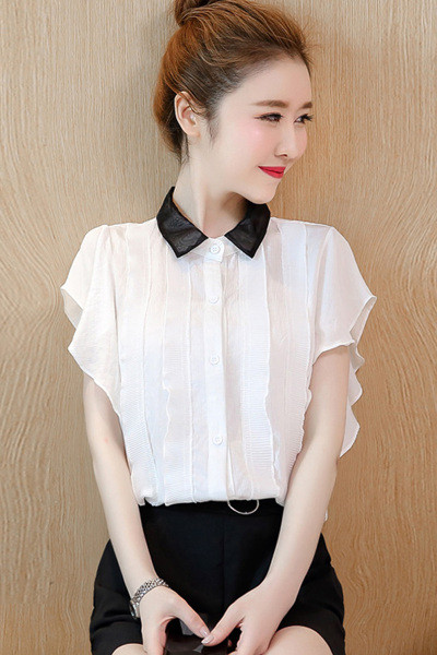 Модерна дамска риза с класическа яка и къс ръкав