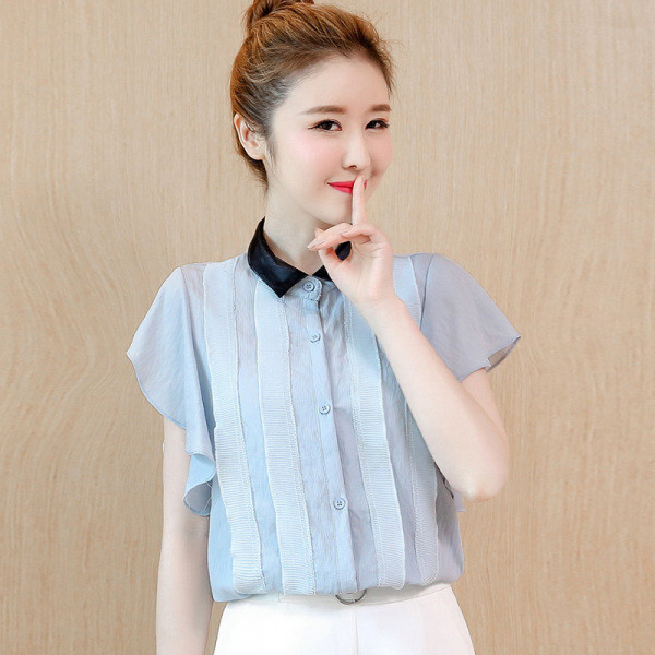 Модерна дамска риза с класическа яка и къс ръкав